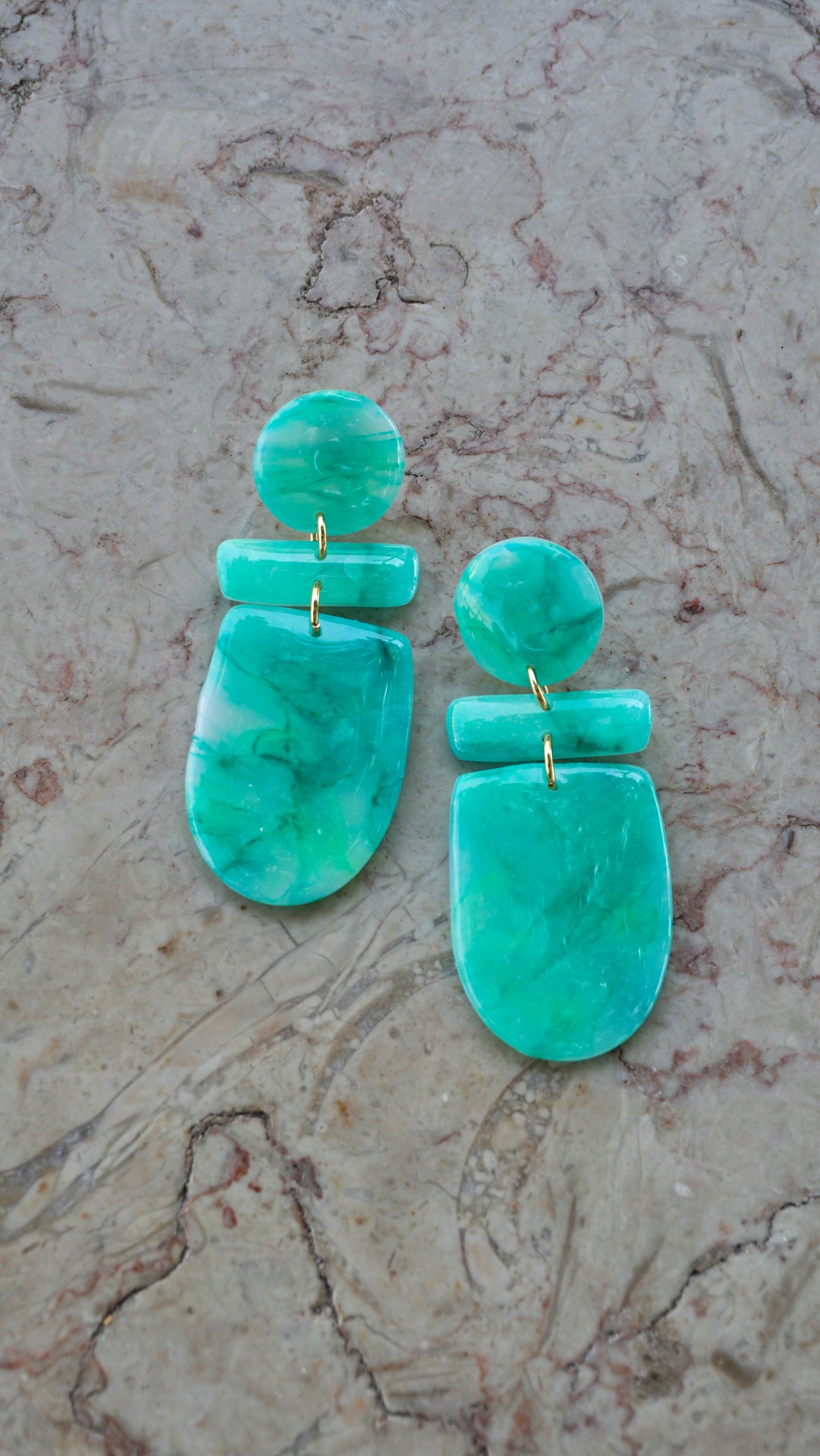 Tongue Twist Earrings (Shiny)