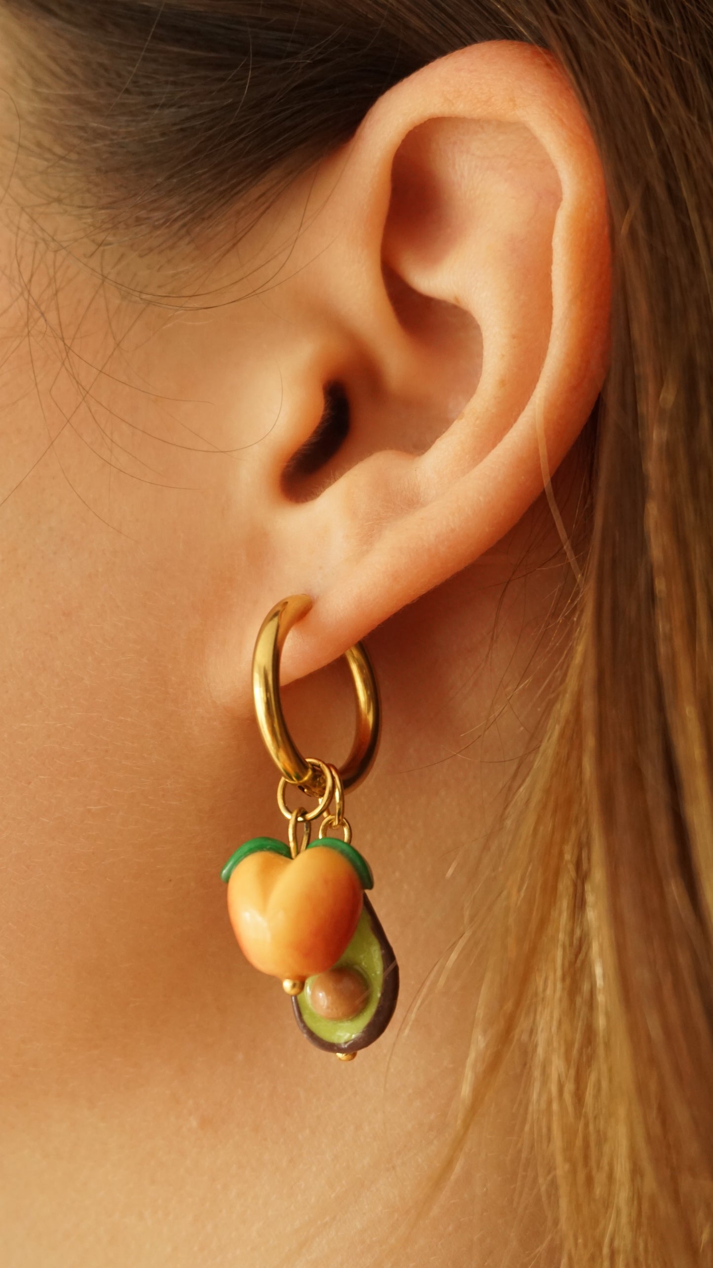 Hoops (without charms)