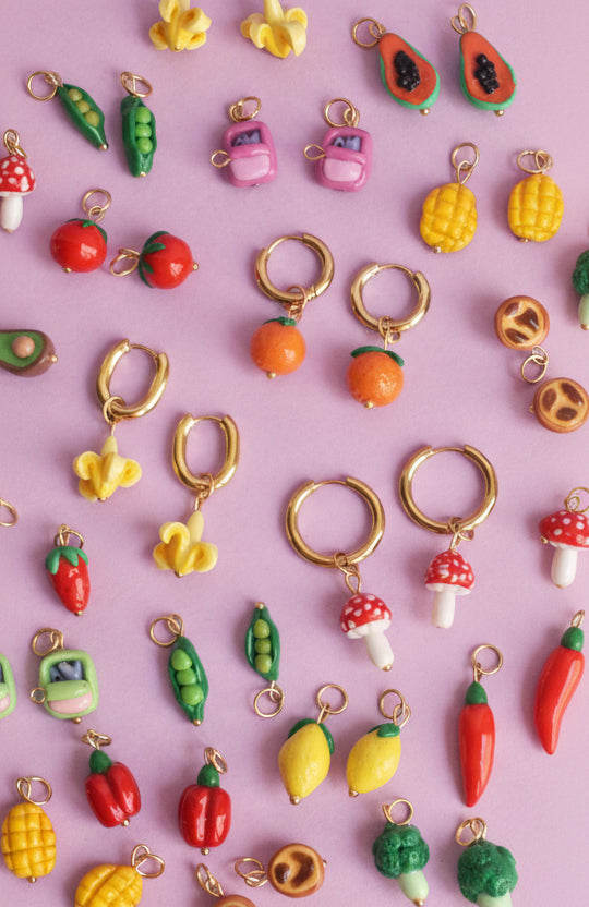 Hoops (without charms) Gold